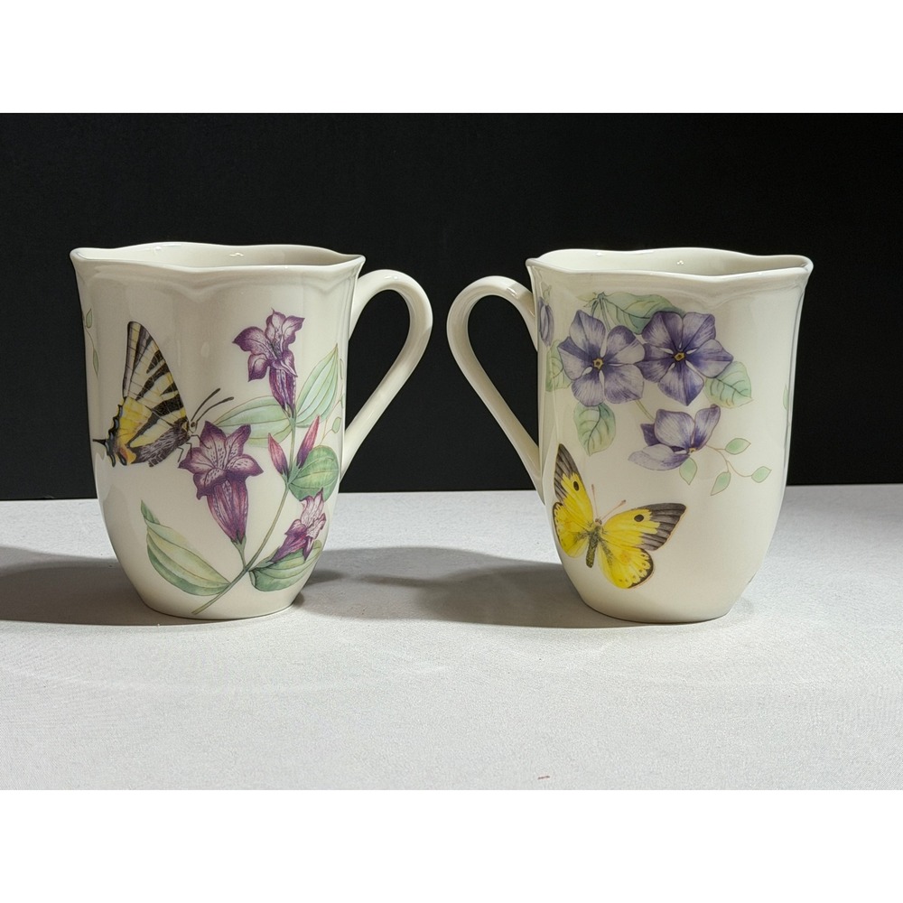 Lenox Butterfly Meadow Fine Porcelain Coffee Mugs Set‎ of 2 Floral Scalloped Rim